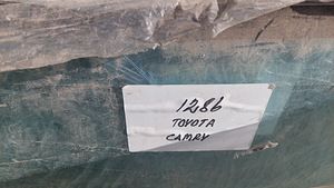 83-87.a Toyota Camry esiklaas (4 foto / 4)