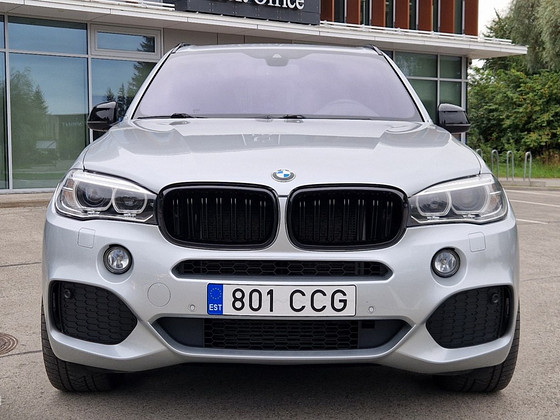 BMW X5 F15 M-Pakett Comfort panoraam B&O 3.0 190kw 2015a