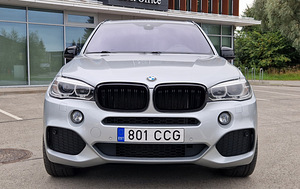 BMW X5 F15 M-Pakett Comfort panoraam B&O 3.0 190kw 2015a (1 foto / 15)