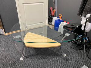 Glass Coffee Table (3 foto / 3)