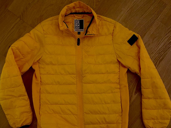 Poiste Jack&Jones jope, suurus 140