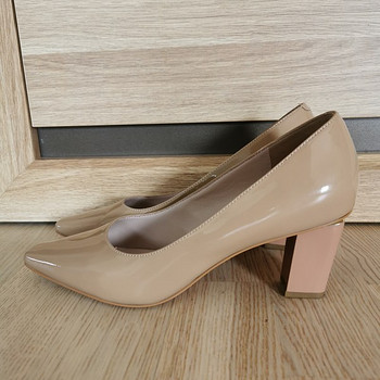 Nagu uued TJ Collection nahast kingad, r. 38.5