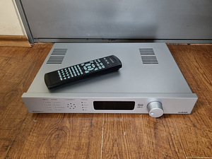 Audiolab 8000AV Pre Amplifier (2 фото из 3)