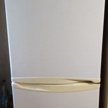 Продається холодильник LG 25000