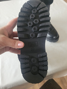 Zara talve saapad (3 foto / 3)