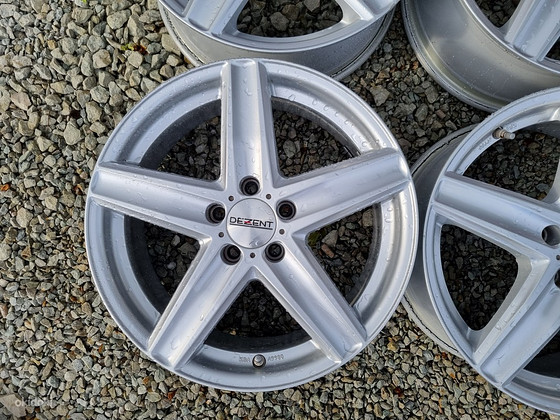 Диски r18 Dezent 5x112