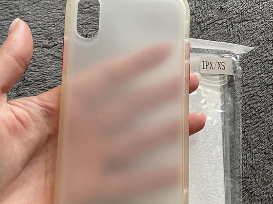 Чехол на iPhone XS