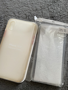 Чехол на iPhone XS (4 фото из 5)