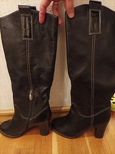 Sügisesed/kevadised naistesaapad kontsadega (1 foto / 4)