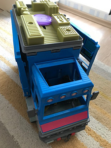 Игрушки (2 фото из 3)