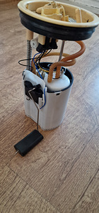 Fuel pump volvo 2015-.... (4 foto / 5)