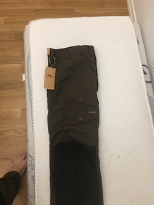 Püksid (1 foto / 4)