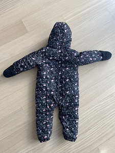 Комбинезон (4 фото из 5)