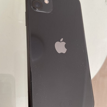 iPhone 11 black