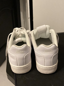 Кеды Nike (2 фото из 4)
