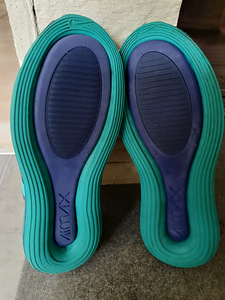 Nike Air Max 720 s.39 (3 фото из 3)