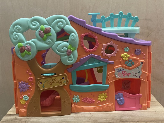 Littlest Pet Shop дом