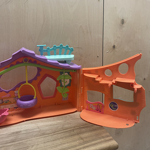 Littlest Pet Shop дом (3 фото из 5)