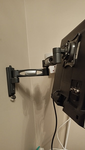 TOSHIBA teler seina liigutatava kronsteiniga (Inglismaa) (3 foto / 5)