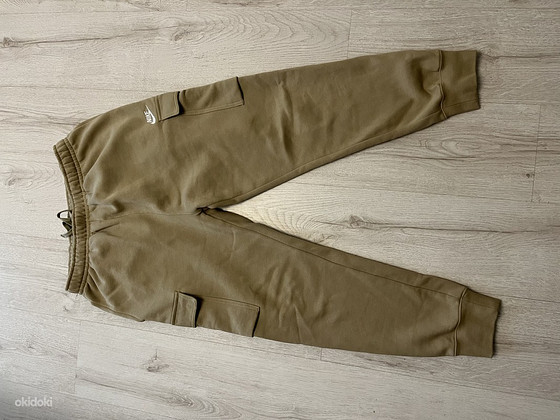 Спортивные штаны Nike