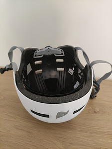 UUS Bluegrass Superbold kiiver Valge matt (Suurus M) (7 foto / 9)