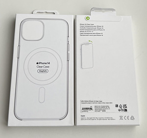 Apple iPhone 14 Silicone Case with MagSafe (1 foto / 7)