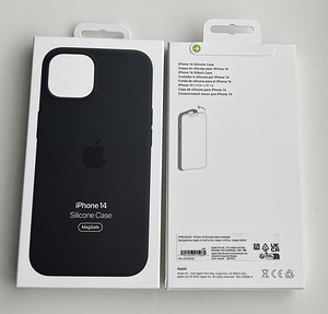 Apple iPhone 14 Silicone Case with MagSafe (3 foto / 7)