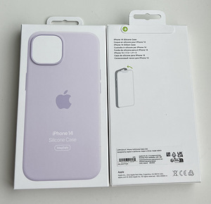 Apple iPhone 14 Silicone Case with MagSafe (4 foto / 7)