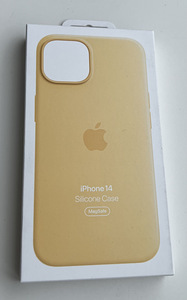 Apple iPhone 14 Silicone Case with MagSafe (6 foto / 7)