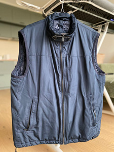 Massimo Dutti meeste vest. Suurus M (1 foto / 1)