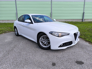 2017 Alfa Romeo Giulia 2.1 110 kW (1 foto / 15)