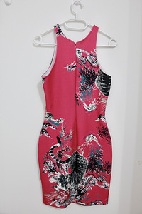 Guess платье (2 фото из 2)
