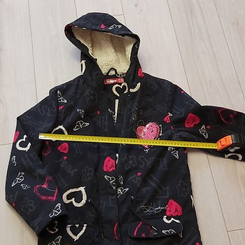 Продам куртку ,рост 158 desigual.