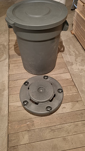 SUURED PRÜGIKASTID 160 L. (4 foto / 5)