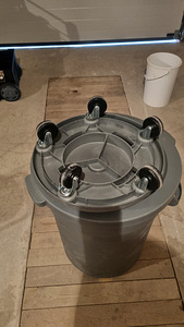 SUURED PRÜGIKASTID 160 L. (5 foto / 5)