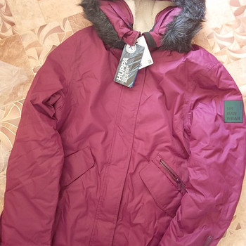 НОВАЯ женская зимняя куртка L/XL(HUPPA)