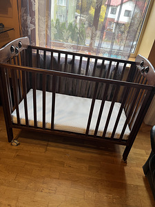 Детская кровать (3 фото из 5)