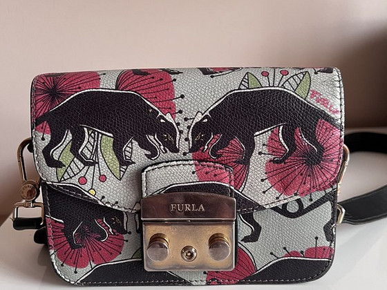 Furla kott