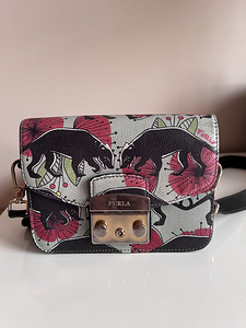 Сумка Furla оригинальная (1 фото из 5)