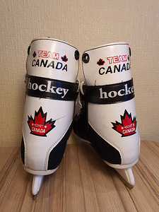 Jäähoki uisud Team Canada, suurus 30 (3 foto / 5)
