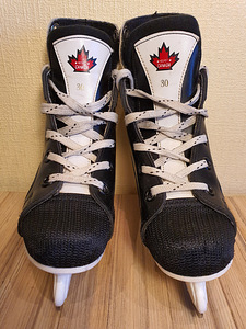 Jäähoki uisud Team Canada, suurus 30 (5 foto / 5)