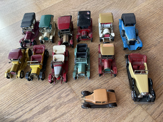 СТАРЫЕ МОДЕЛИ MATCHBOX YESTERYEAR