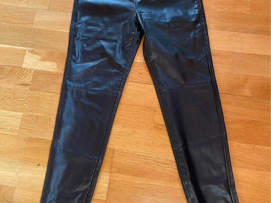Новые брюки Zara