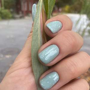 Маникюр (5 фото из 5)