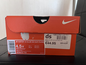 Футбольные бутсы Nike, размер 36,5. (3 фото из 3)
