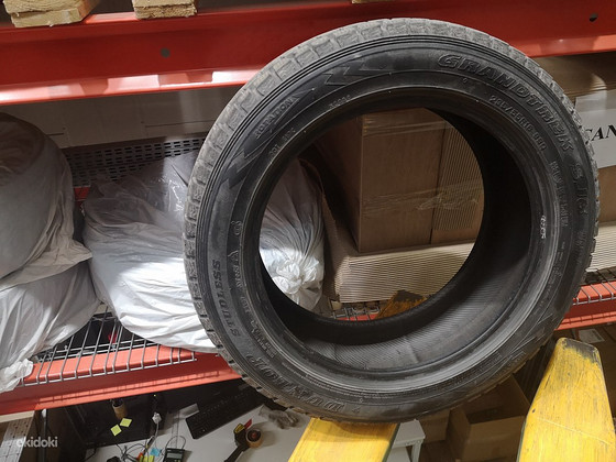 Dunlop R18 235/55 M+S