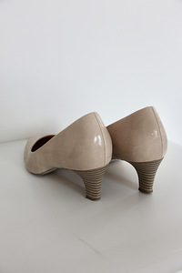 Gabor kingad (2 foto / 2)