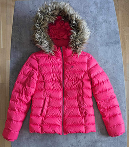 Suurepärases seisukorras Tommy Hilfiger orig. talvejope s.XS (1 foto / 3)