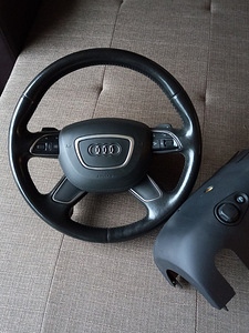Müüa AUDI A8 soojendusega ja käiguvahetuslabadega rool. (1 foto / 1)