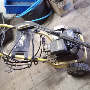 Minipesur kärcher G 7.10 Honda. (3 foto / 6)